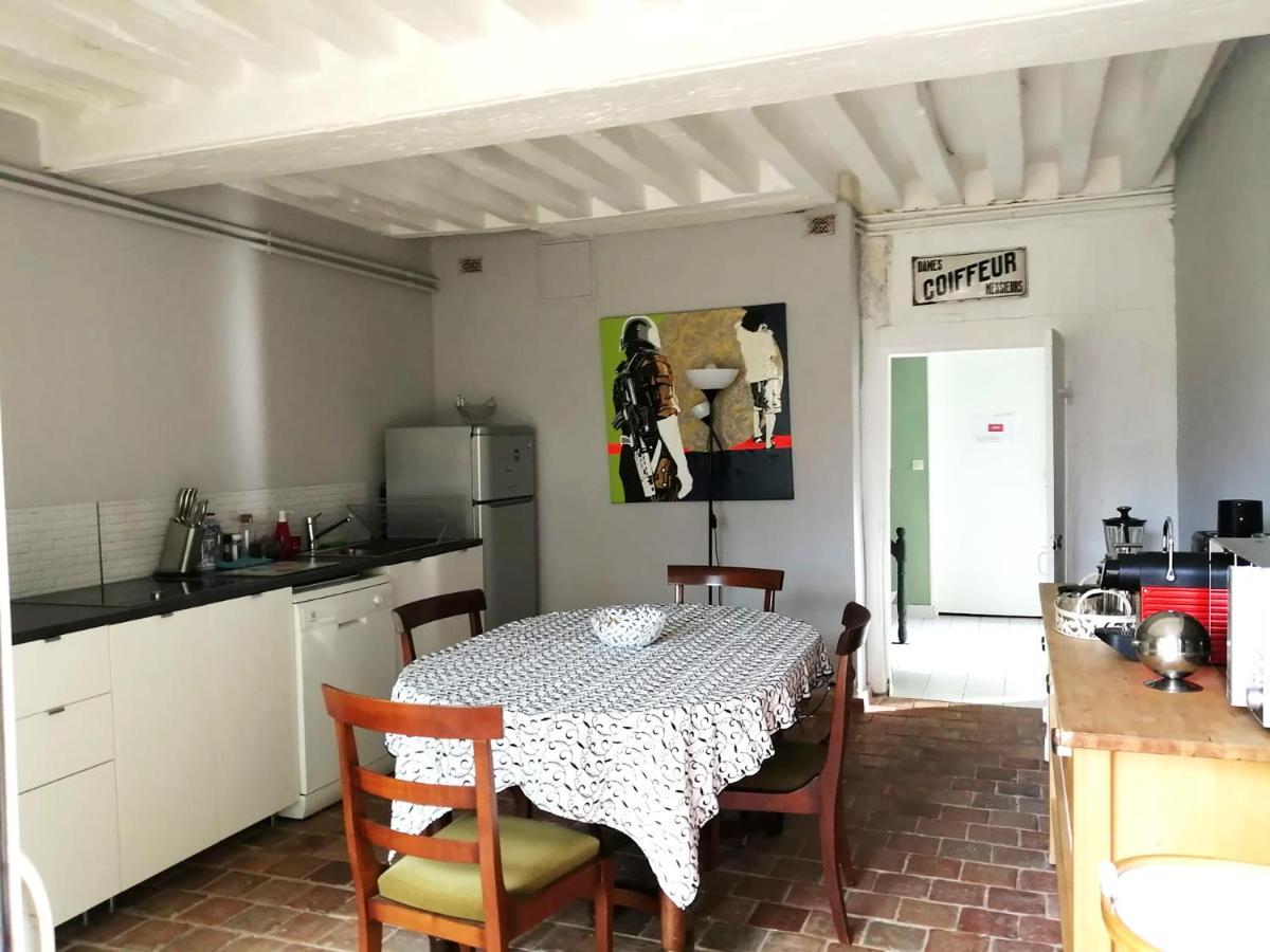Zenbreak Sous Les Toits Bed & Breakfast Saint-Jean-le-Blanc ภายนอก รูปภาพ
